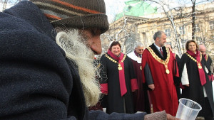 5 млн лева получи СУ за 120 та си годишнина