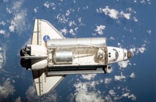 Астронавти от Индевър отново излязоха в открития космос