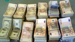 Най бедната членка на ЕС губи милиони коментират западни издания