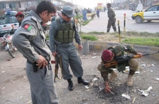 4 убити при взрив в близост до US посолството в Кабул