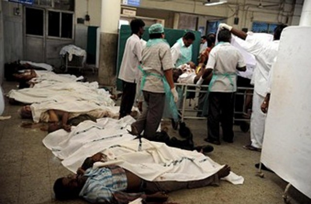 Най-малко 7 чужденци убити при атаките в Мумбай
