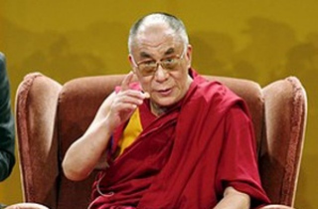 Далай Лама пристигна в Полша