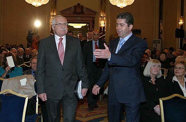 Да чуем грубияна на Европа!