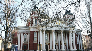 Последни часове за мераклиите за шеф на Народния театър