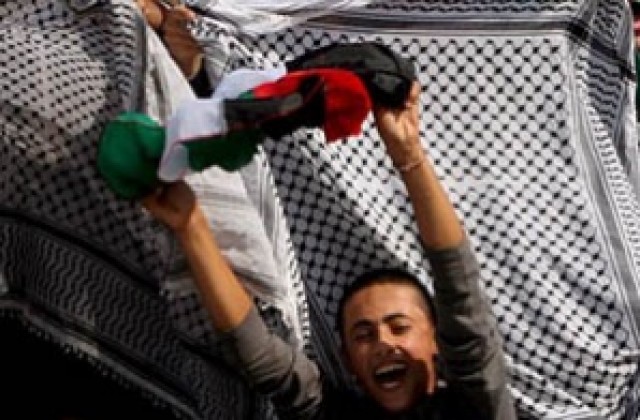 Израел освободи 224 палестински затворници