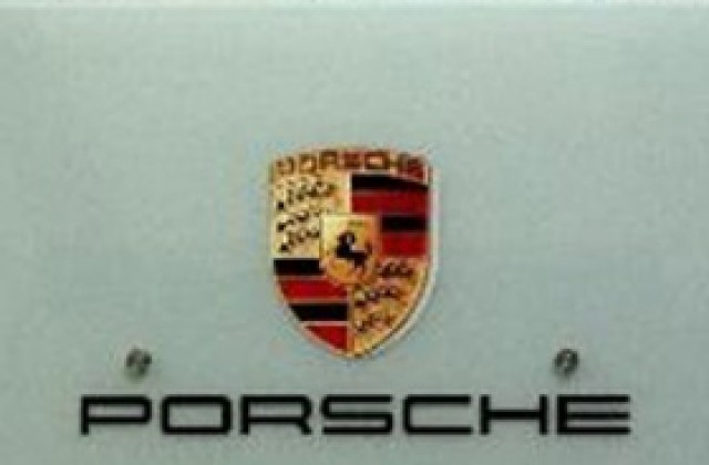 Продажбите на Porsche намаляват