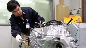 Hyundai минава на 6 предавки