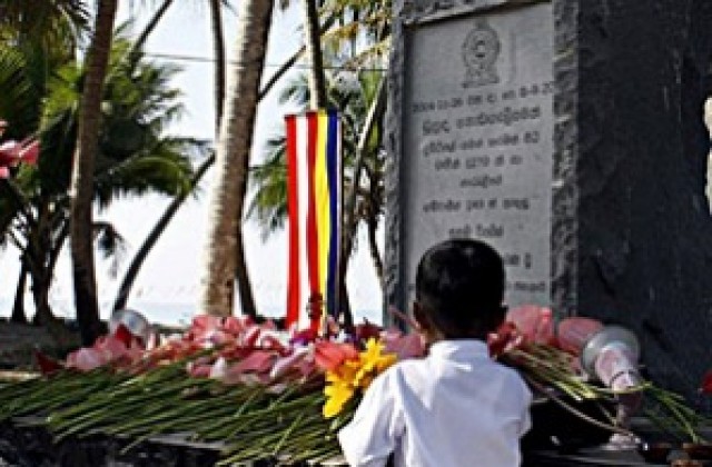 Югоизточна Азия отбеляза 4 години от цунамито, убило над 220 000 души