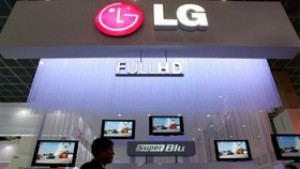 LG пуска телефон с формата на часовник за видеоразговори