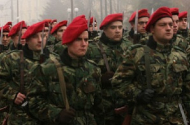Николай Цонев поздрави войниците ни от Афганистан и Косово