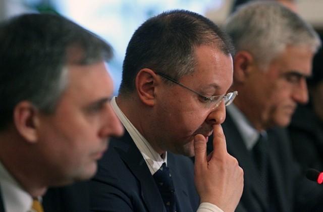 Димитров не каза кога ще потече украинският газ за България