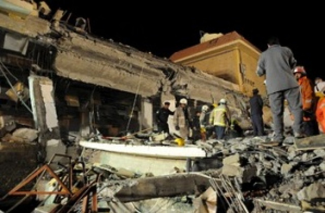 8 загинали при експлозия в сграда в град Назран