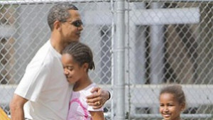 Обама подложен на семеен натиск
