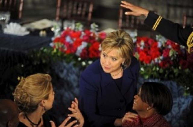 Хилари Клинтън положи клетва за държавен секретар на САЩ