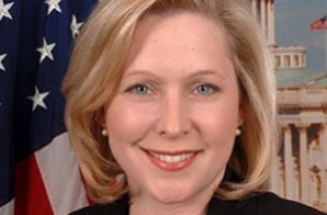 Кирстен Джилибранд сменя Хилари Клинтън в Сената