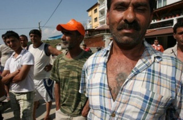 Роми отвлякоха момиче, искат я за булка