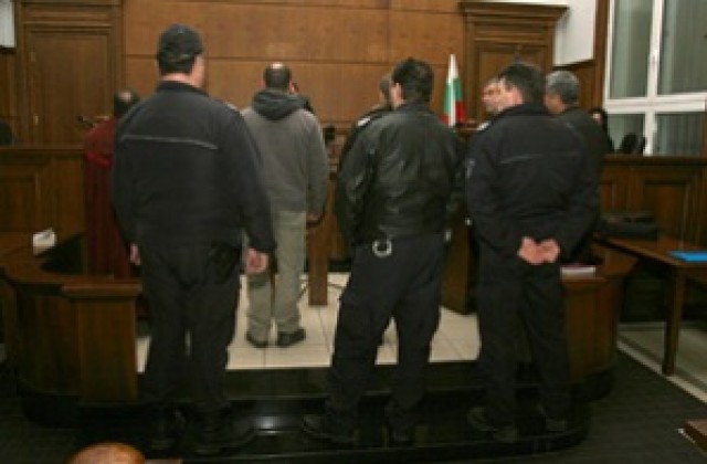 Пуснаха под гаранция обвиняемите за смъртта на Пламен Куцаров