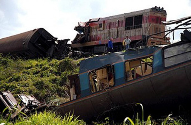 Трима загинаха, 93-ма са ранени при сблъсък на пътнически влакове в Куба