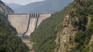 Обсъждат водоснабдяването от язовир Въча