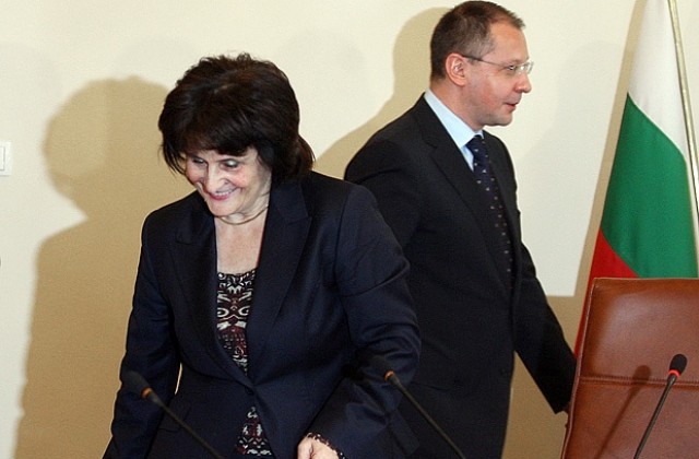 Правителството готово да даде още средства на Банката за развитие