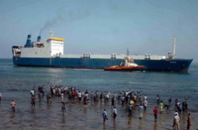 Русия залови три пиратски кораба край Сомалия