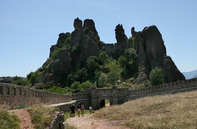 Белоградчишките скали водят в световната класация за новите 7 чудеса на света