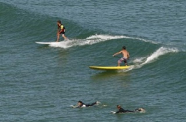 Сърфист загубил ченето си в океана, след ден – го намерил