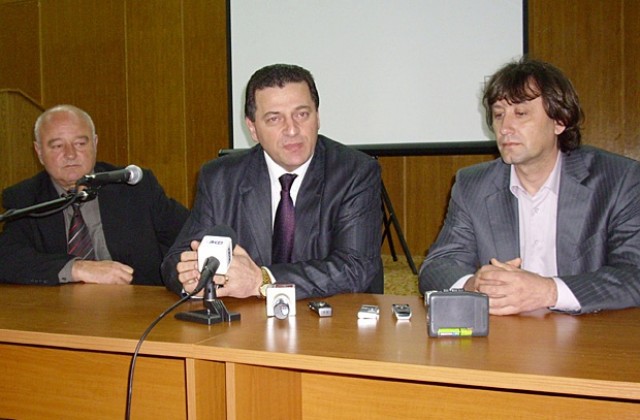 Български социалдемократи за два отделни вота, играе с БСП на изборите