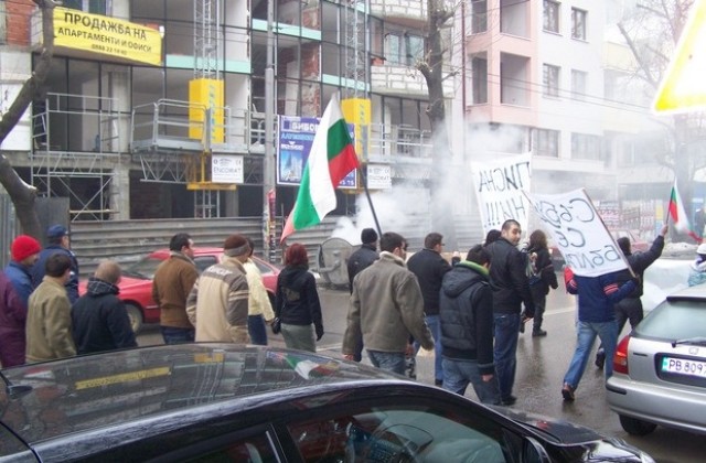 Студенти блокират Пазарджишко шосе в четвъртък заради имот за общежитие