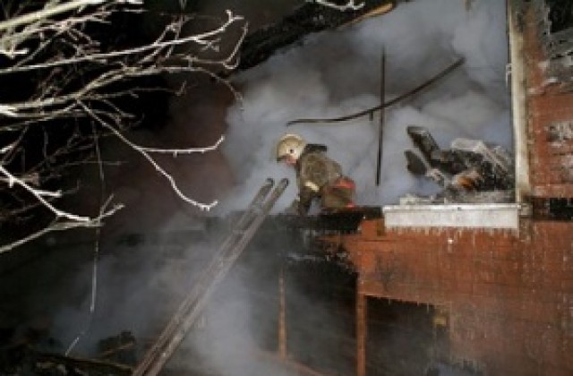 Осем жертви на пожар в Русия