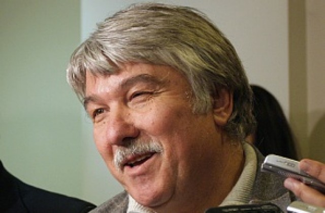 Синдикатите в „Кремиковци” плашат с палатков лагер