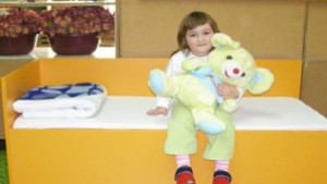 Децата от 8ма градина спят на нови легла