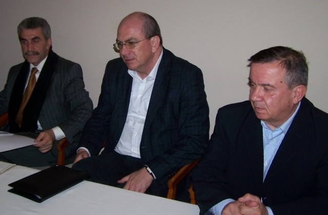 Николай Камов: Виденов е херувимче в сравнение с тройната коалиция