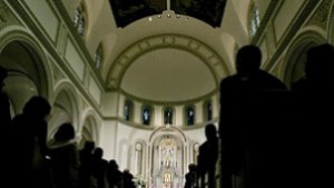 Америка все помалко християнска