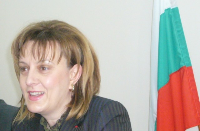 М.Нейкова подкрепя Часът на Земята