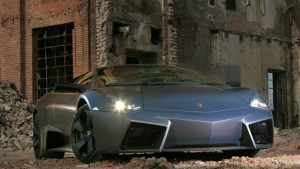 Lamborghini работи върху Reventon Roadster