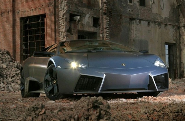 Lamborghini работи върху Reventon Roadster