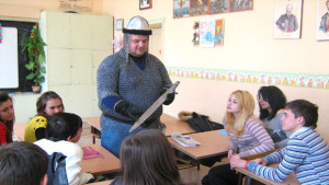 Ученици от Шумен изнесоха урок за цар Калоян