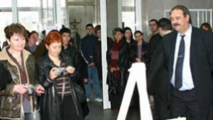 Кметът на Видин стана герой в карикатури