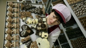 Бонбони срещу смет раздават в Разград