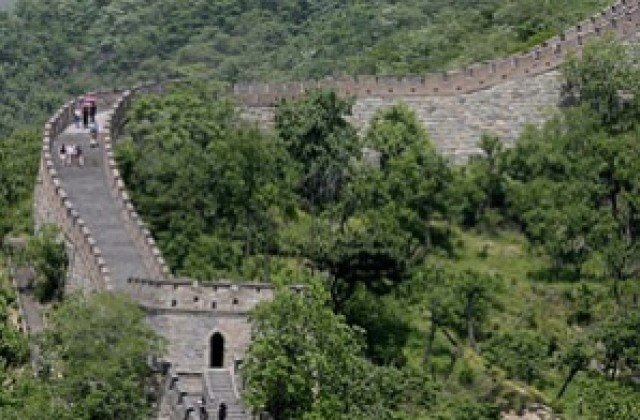 Китайци оповестиха точната дължина на Великата стена