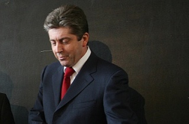 Първанов: България се стреми да развива положителни отношения с Русия