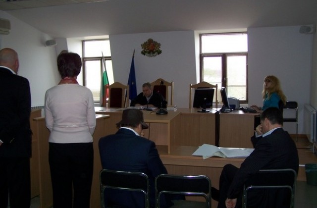 Частният съдебен изпълнител Атанасов невинен по обвинението в документна измама