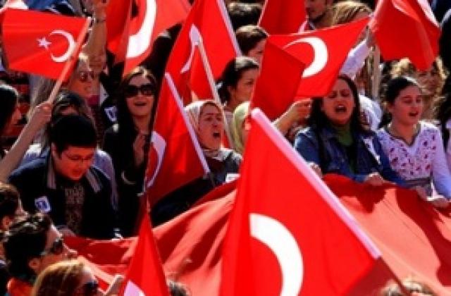 Турция изтегли посланика си от Канада