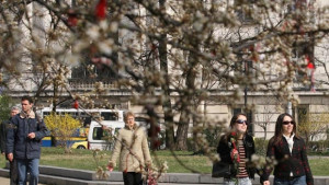 Безпрецедентно свиване на икономиката