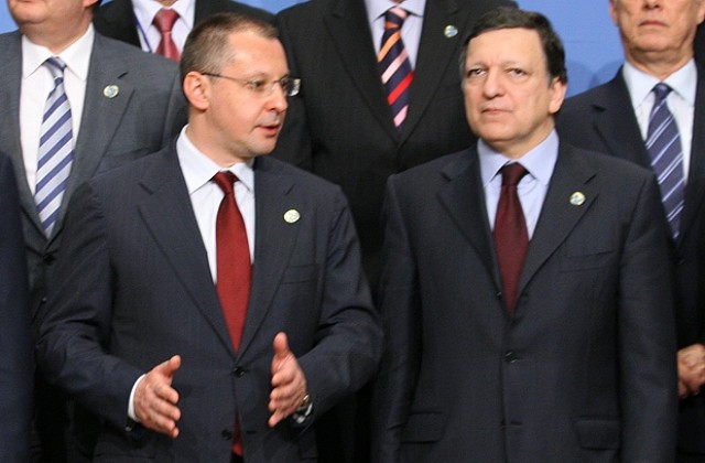 Барозу прикани България да не забавя реформите в предизборния период