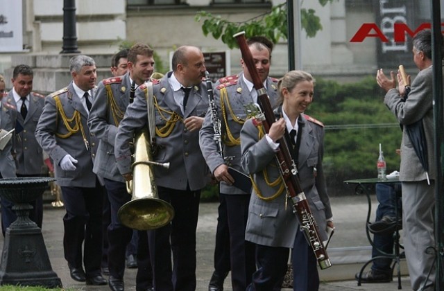 Българската армия отбелязва своя празник