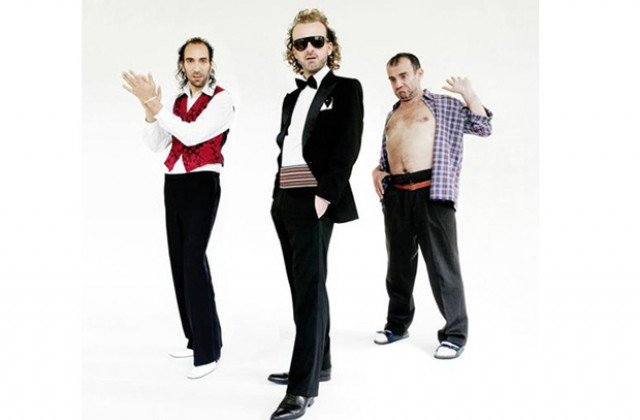 DJ Шантел щурмува България