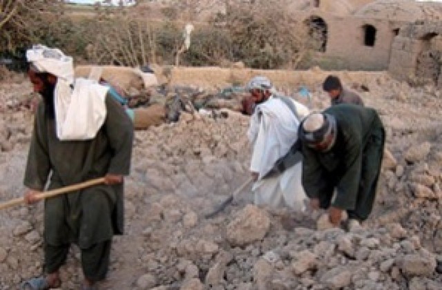 12 цивилни убити в атентат в Южен Афганистан