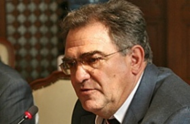 Министър Цветанов: Очакваме много добра земеделска година